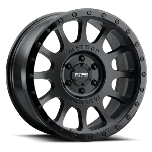 17" METHOD WHEELS 305 NV MATTE BLACK WITH GLOSS BLACK LIP FINISH RIMS - Image 5