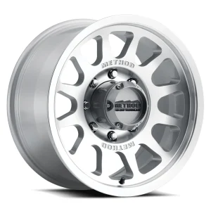 17" METHOD WHEELS 703 MACHINED WITH CLEAR COAT FINISH RIMS - Image 5