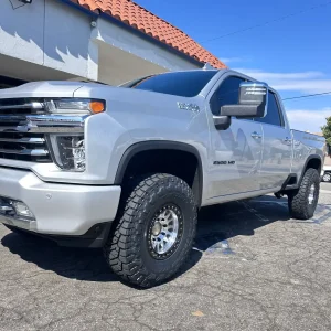 2020+ GM Silverado/ Sierra 2500 | 3500HD  17" KMC KM445 Impact Beadlock BK LIP 37" Toyo Open Country RT Trail Lift 3" Cognito Fox 2.0